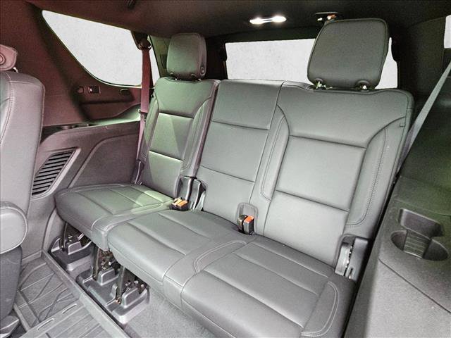 Used 2024 Chevrolet Tahoe LT w/ Luxury Package RWD image 19