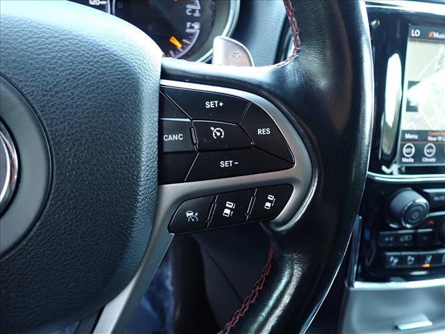 Used 2020 Jeep Grand Cherokee Trailhawk w/ Trailhawk Luxury Group AWD/4WD image 18