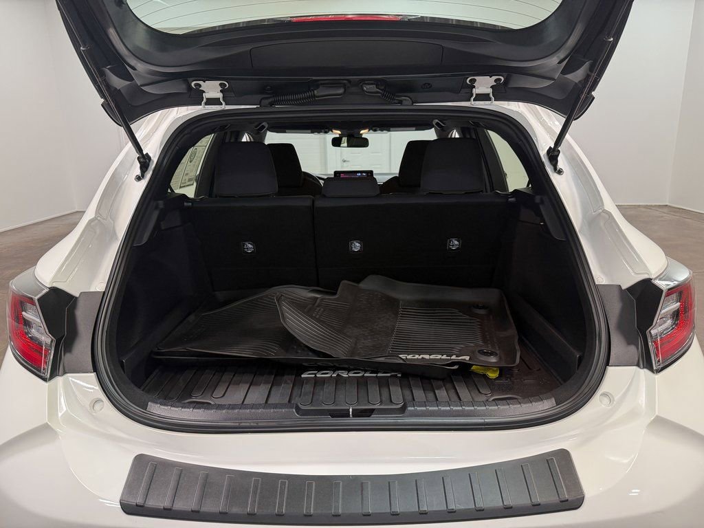 Used 2021 Toyota Corolla SE image 73