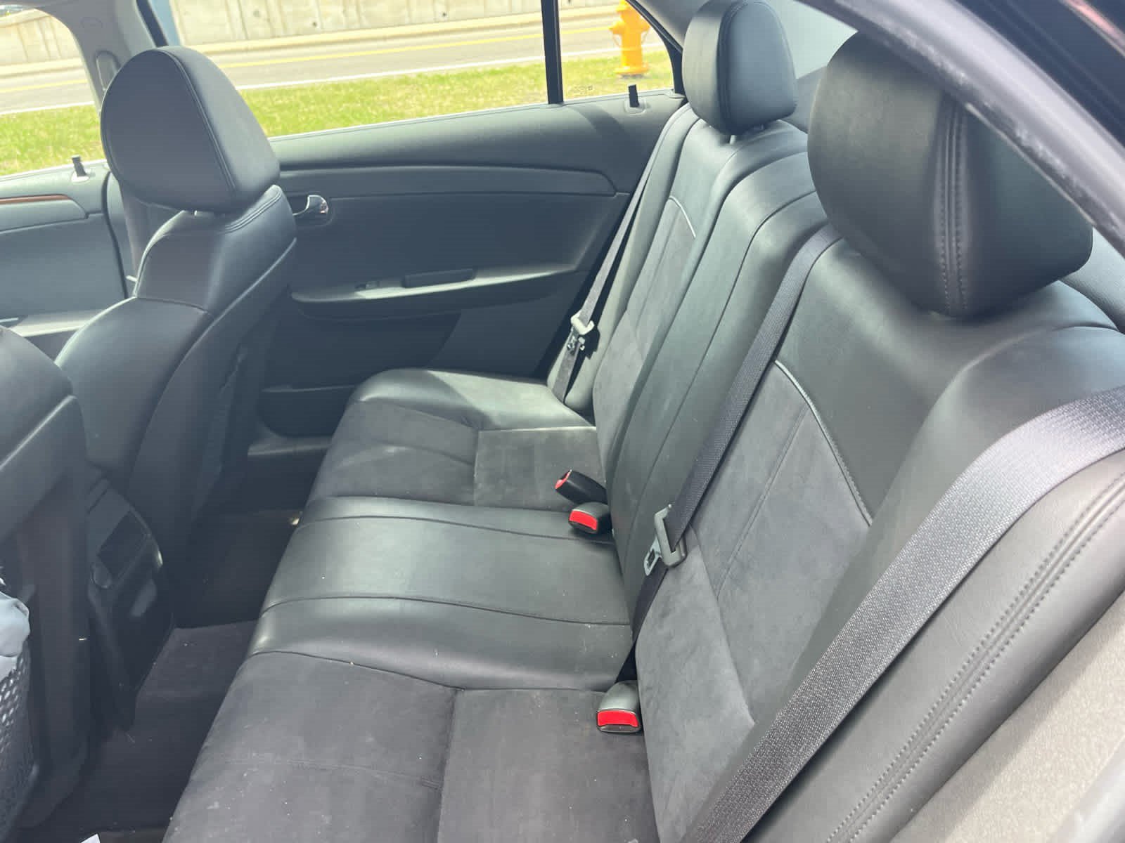 Used 2010 Chevrolet Malibu LT w/ HFV6 Engine Package FWD image 9