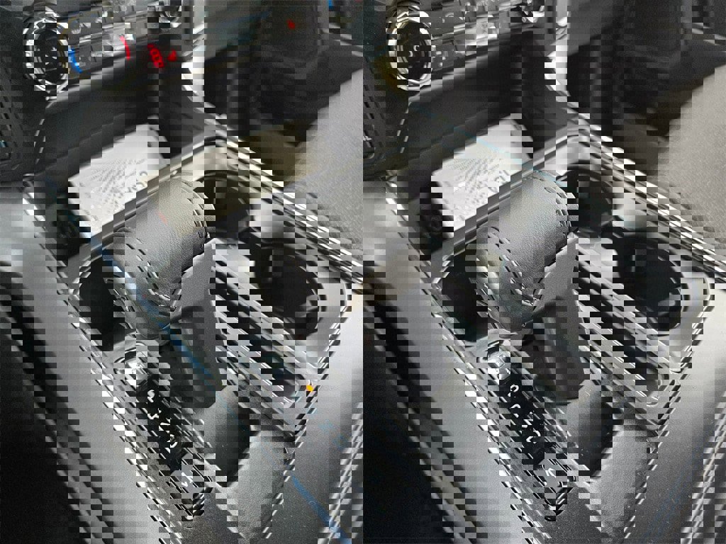 New 2025 Ford F150 XLT w/ Equipment Group 302A MID image 20