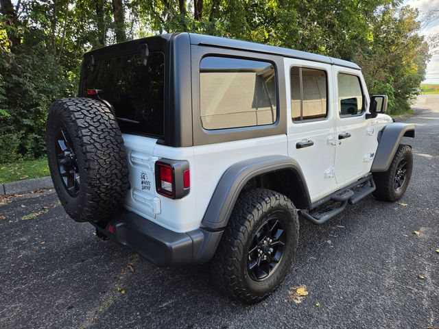 Used 2024 Jeep Wrangler Unlimited AWD/4WD image 7