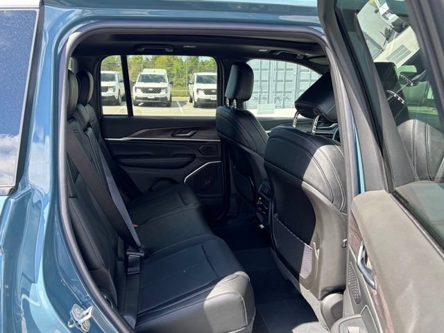 New 2026 Jeep Grand Cherokee Limited AWD/4WD image 33