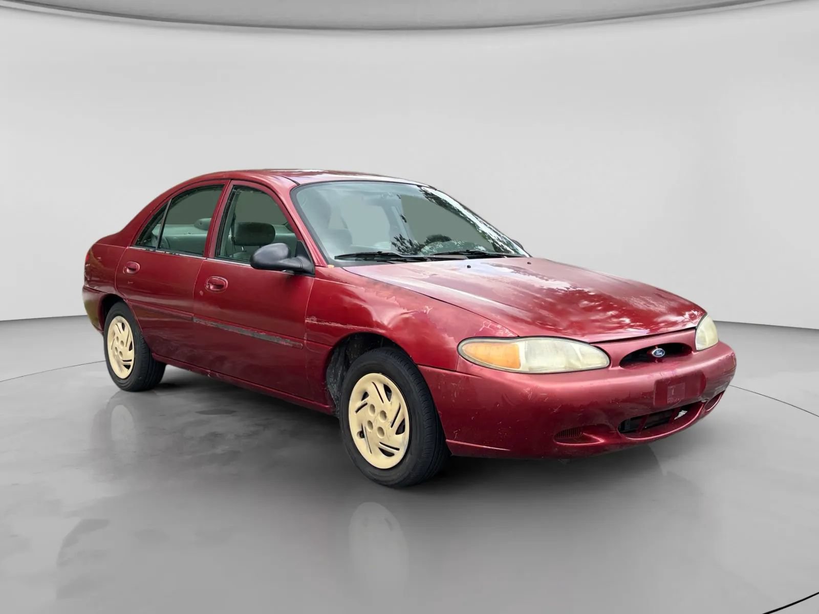 Used 2002 Ford Escort Sedan FWD image 7