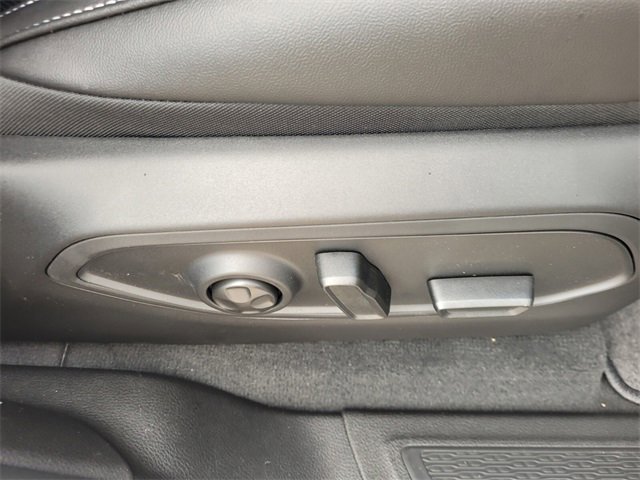 New 2025 Jeep Grand Cherokee Limited image 15