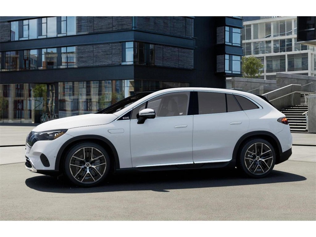 New 2026 Mercedes-Benz EQE 320 4MATIC SUV image 36