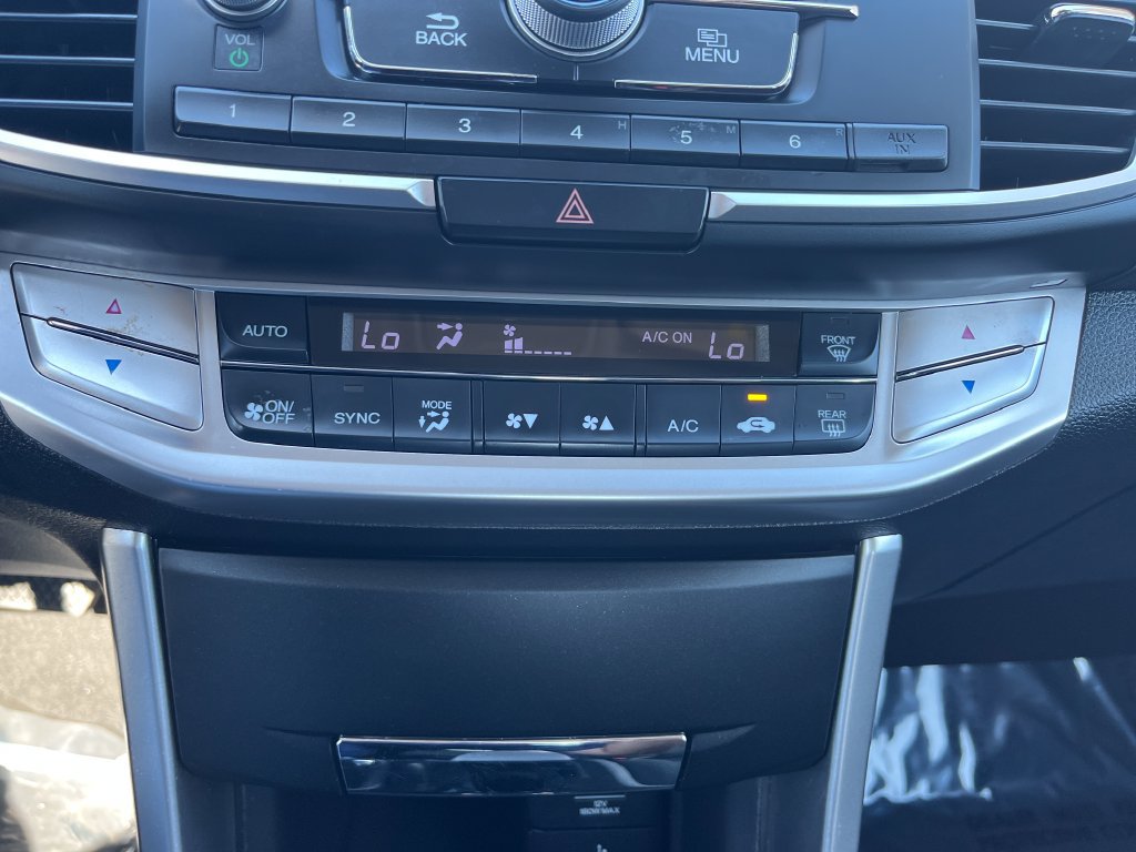 Used 2013 Honda Accord LX image 24