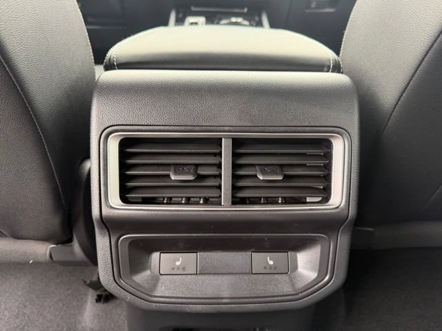 New 2026 Volkswagen Atlas Cross Sport SEL Premium R-Line AWD/4WD image 8