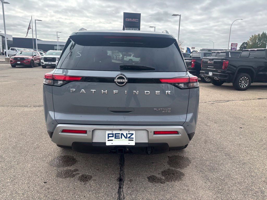 Used 2023 Nissan Pathfinder Platinum AWD/4WD image 6