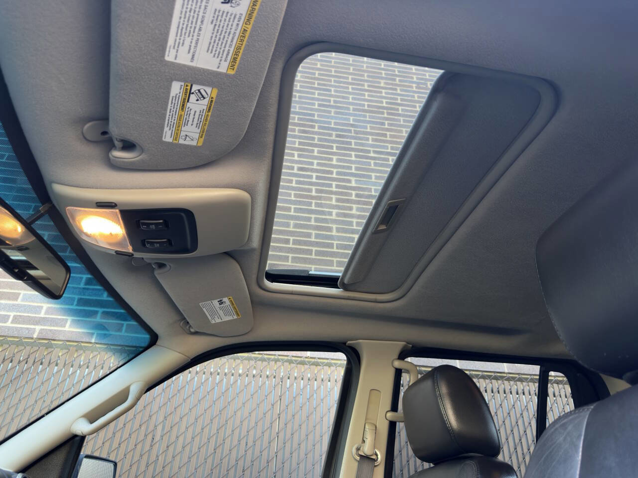 Used 2007 Ford Explorer Sport Trac Limited image 13