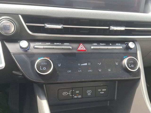 Used 2025 Hyundai Sonata SEL FWD image 16