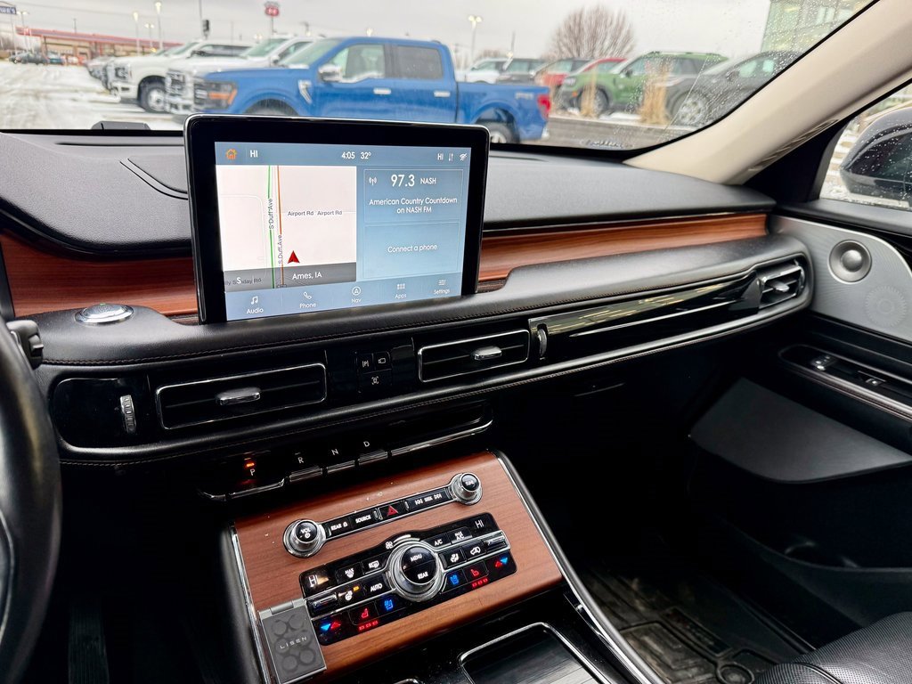 Used 2020 Lincoln Aviator Reserve w/ Equipment Group 202A image 19