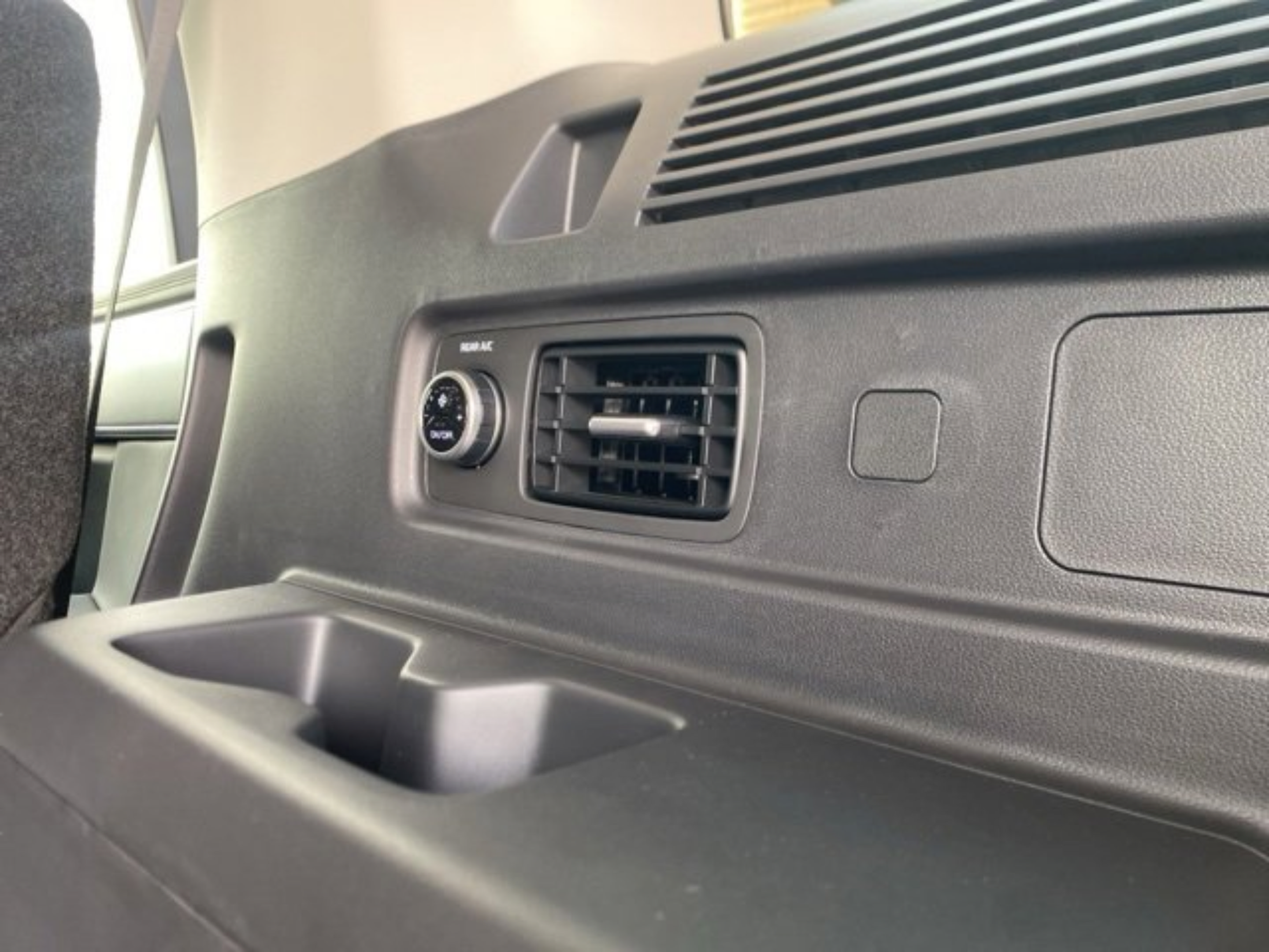 Used 2025 Hyundai Santa Fe SEL FWD image 41