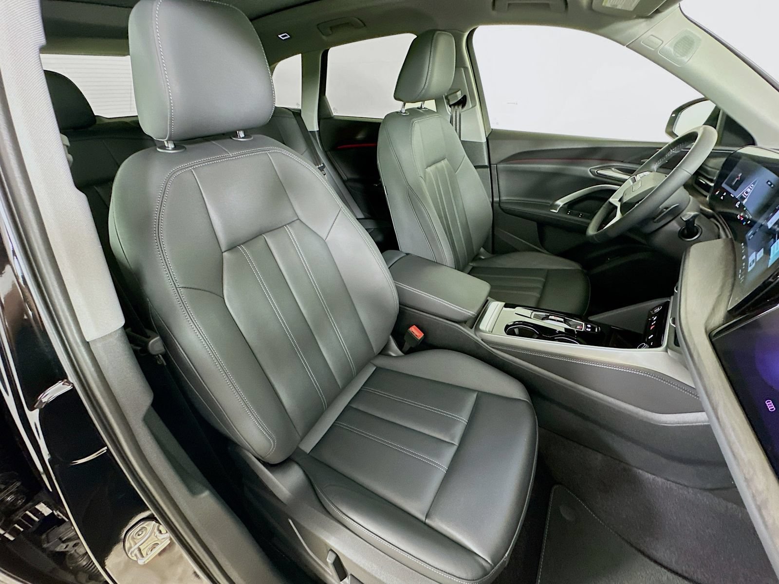 New 2026 Audi Q5 Premium w/ Premium Plus AWD/4WD image 44