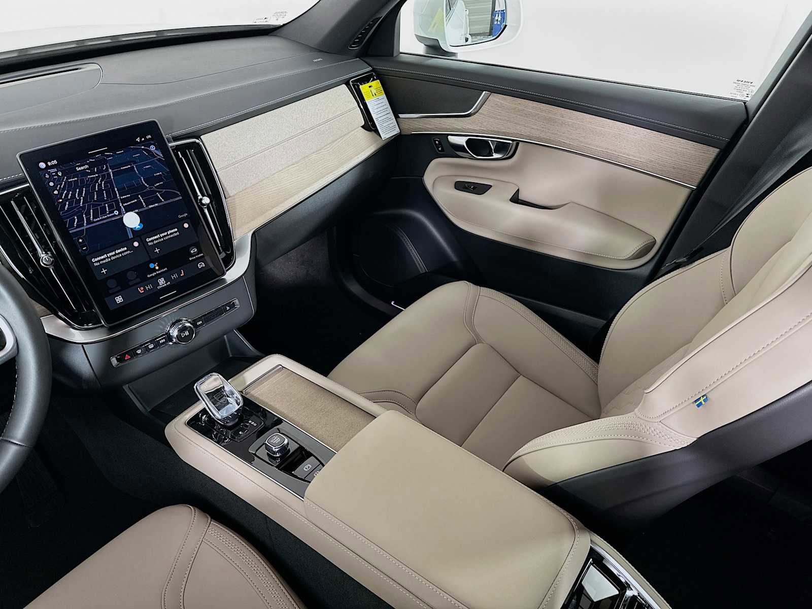 New 2026 Volvo XC90 B5 Core AWD/4WD image 22