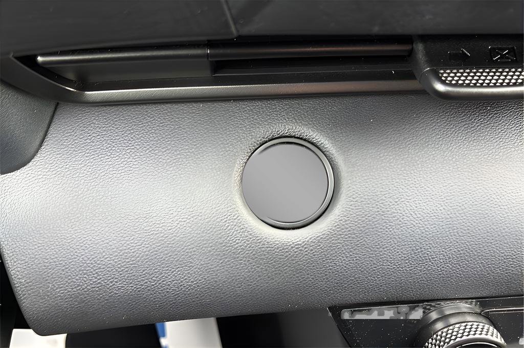 Certified 2025 Hyundai Elantra Sport image 15