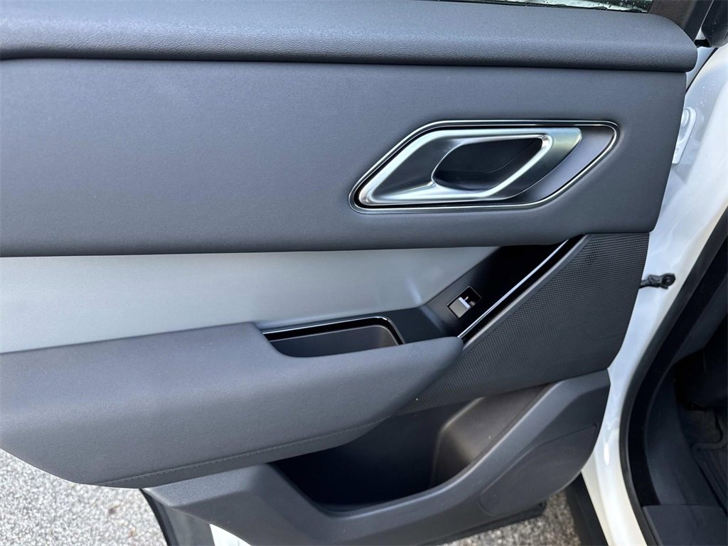 Certified 2025 Land Rover Range Rover Velar S image 11