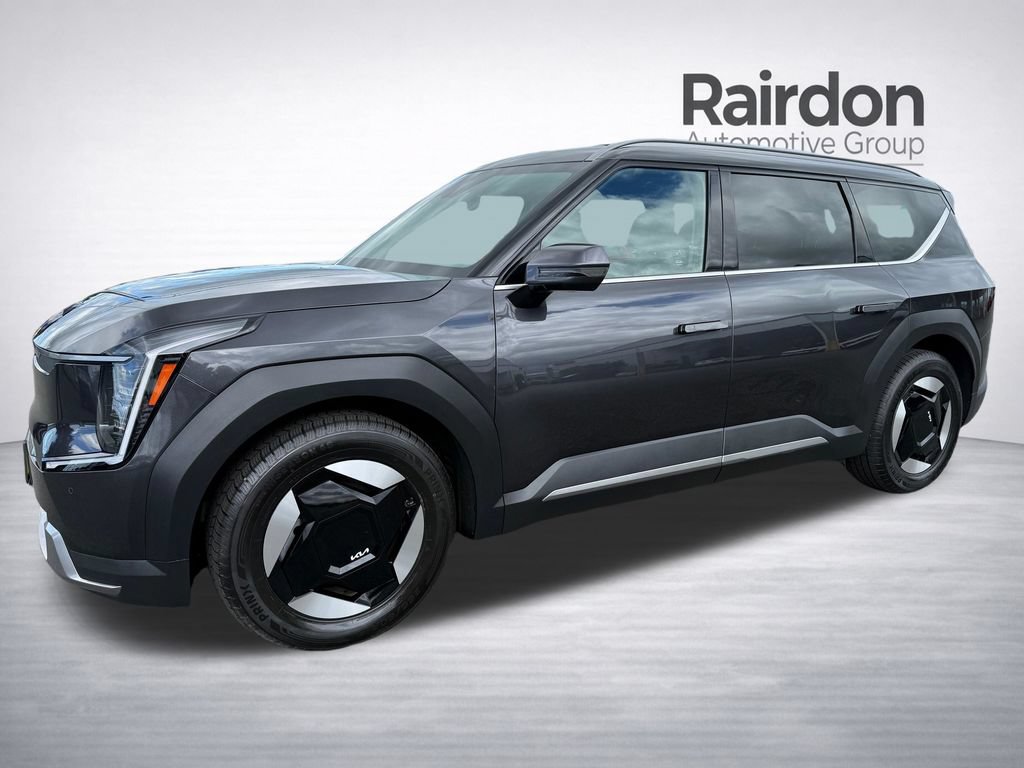 Certified 2024 Kia EV9 Wind AWD/4WD image 3