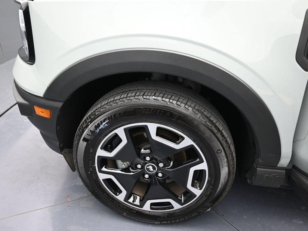 Used 2024 Ford Bronco Sport Outer Banks w/ Tech Package image 21