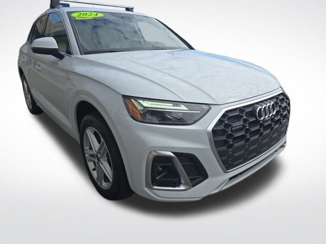 Used 2024 Audi Q5 e Premium Plus w/ Premium Plus Package