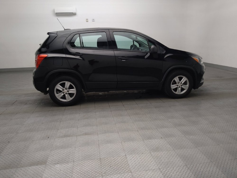 Used 2020 Chevrolet Trax LS FWD image 10