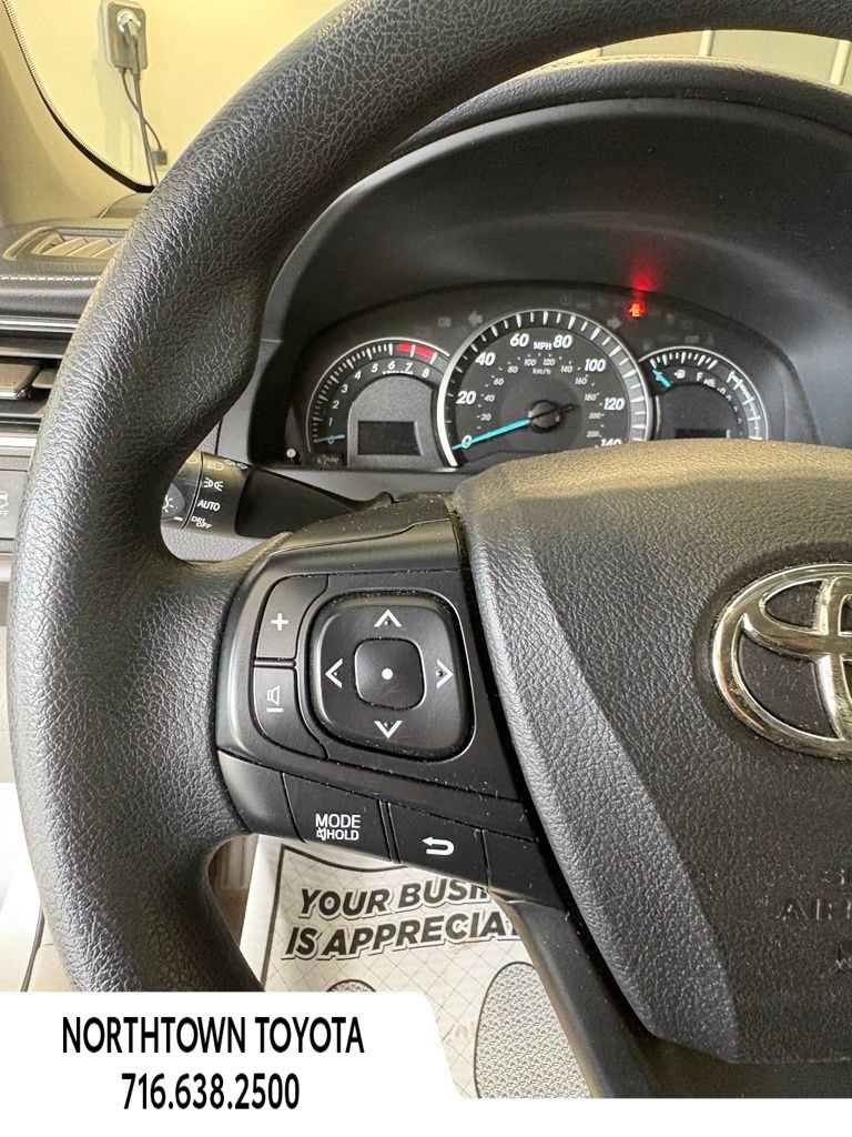 Used 2015 Toyota Camry LE FWD image 20