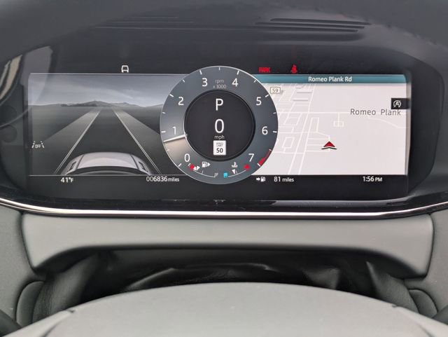 Used 2026 Land Rover Range Rover Evoque S image 8