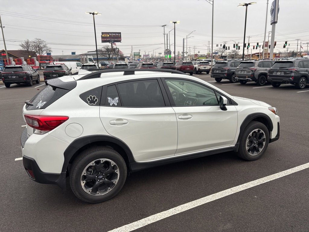 Used 2021 Subaru Crosstrek 2.0i Premium w/ Moonroof Package image 4