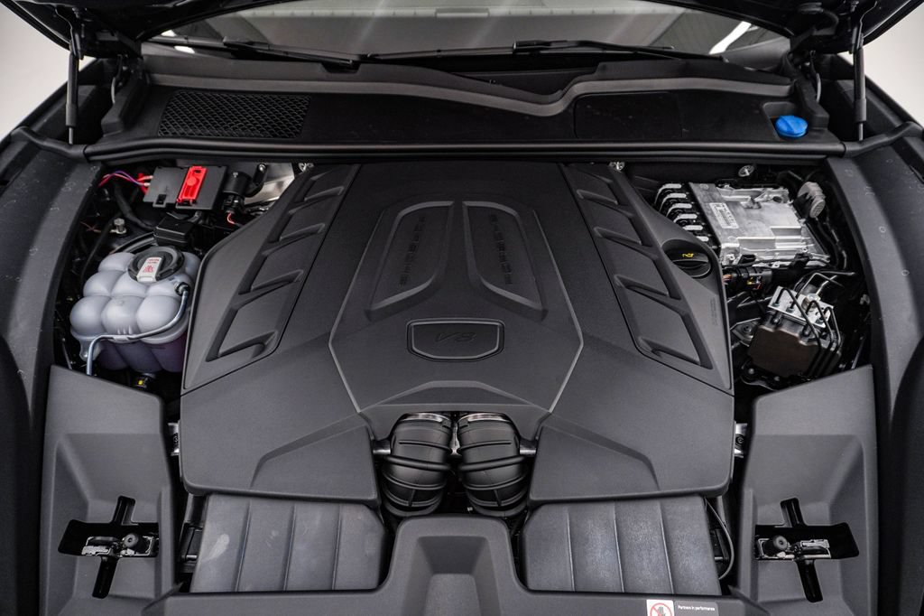 New 2026 Porsche Cayenne S AWD/4WD image 29