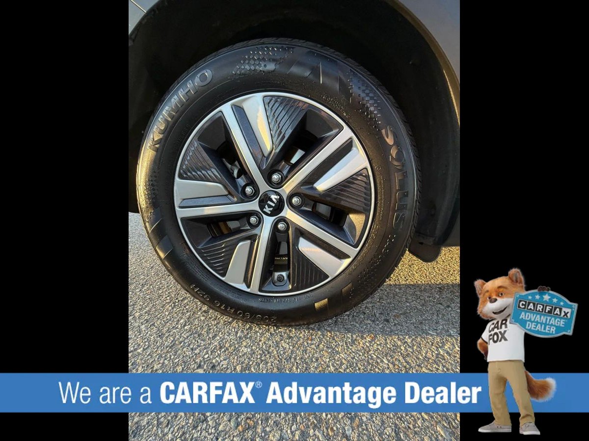 Used 2021 Kia Niro EX Premium FWD image 27