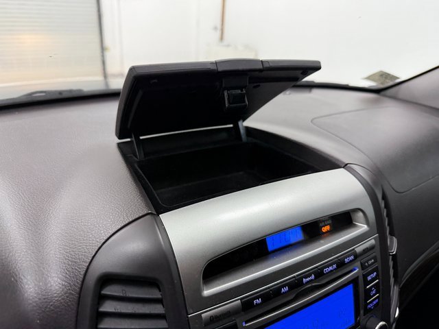 Used 2010 Hyundai Santa Fe SE image 21