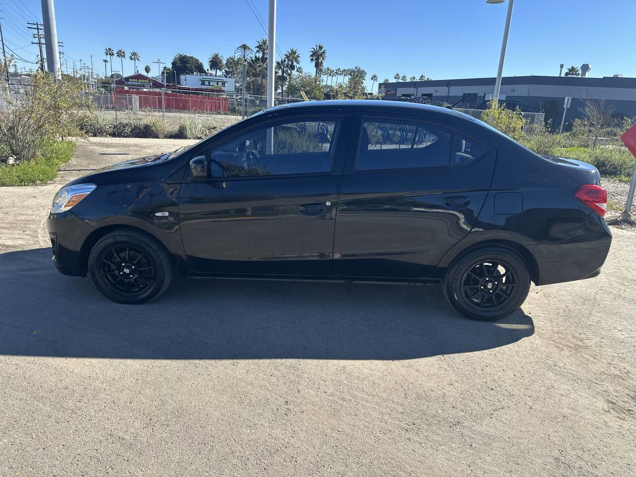 Used 2017 Mitsubishi Mirage G4 ES FWD image 9