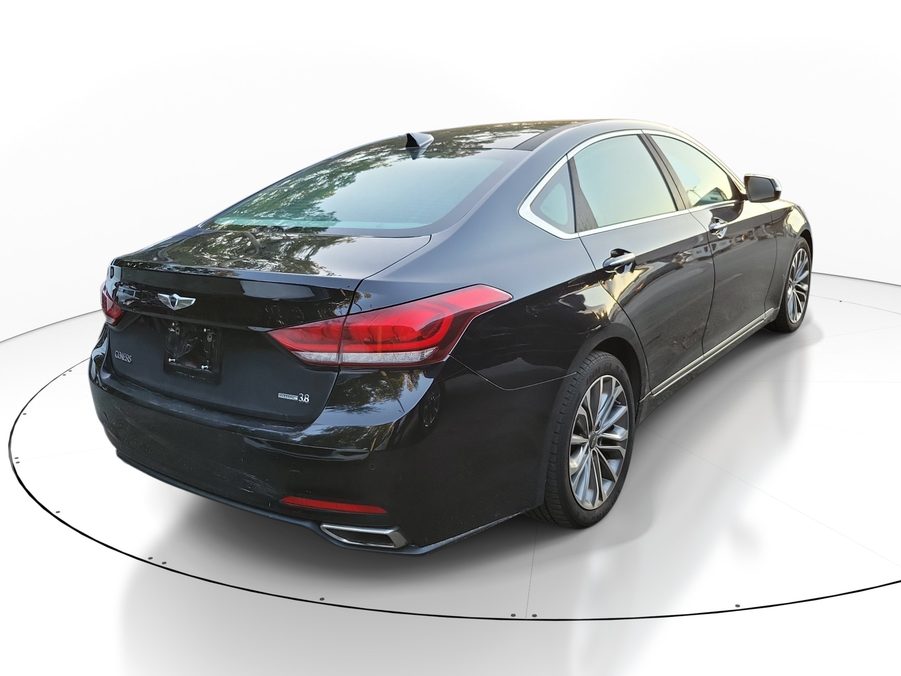 Used 2015 Hyundai Genesis 3.8 w/ Option Group 04 AWD/4WD image 2