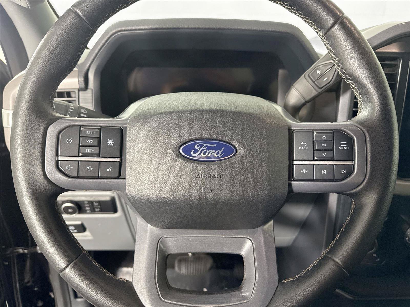 Used 2025 Ford F150 XLT w/ Equipment Group 301A Standard AWD/4WD image 14