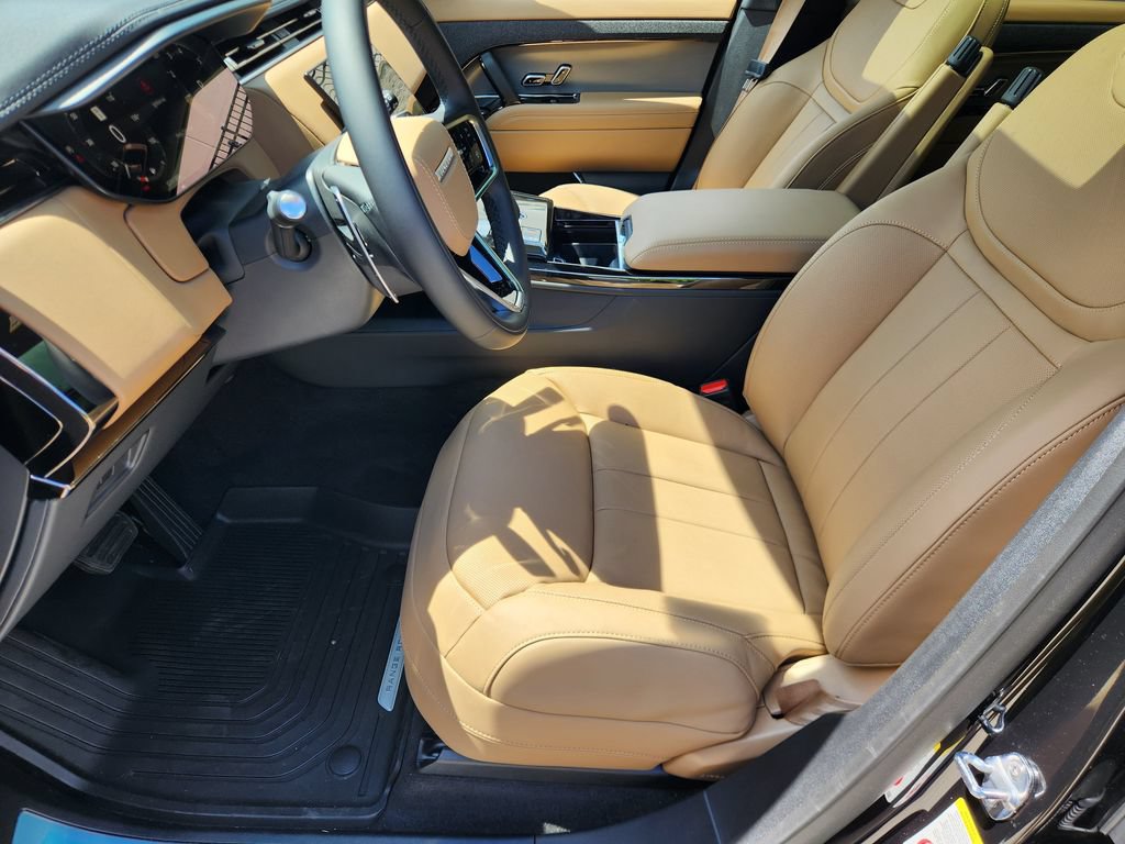 New 2026 Land Rover Range Rover Sport SE AWD/4WD image 9