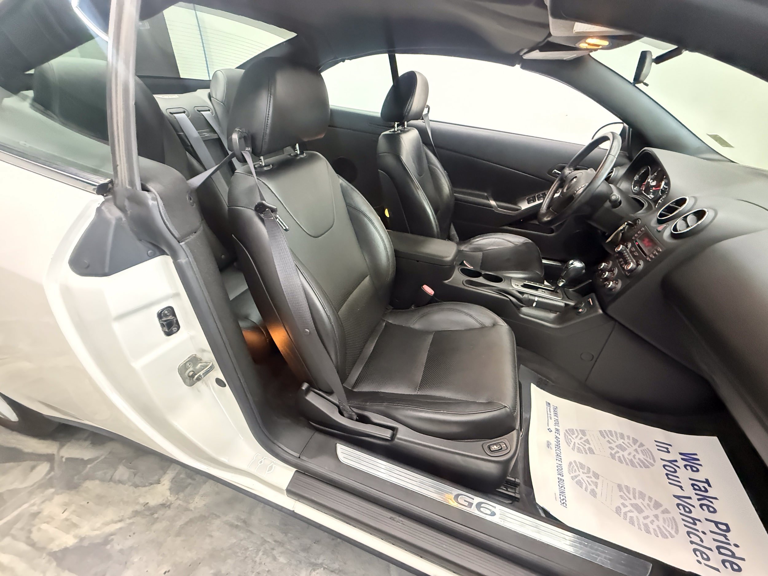 Used 2007 Pontiac G6 GT FWD image 18