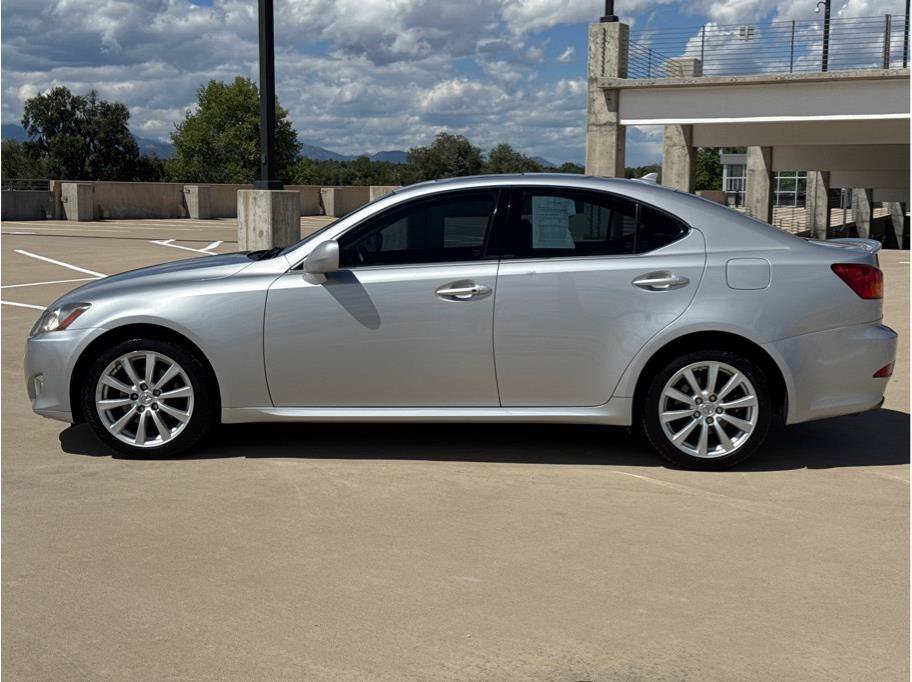 Used 2008 Lexus IS 250 AWD image 4