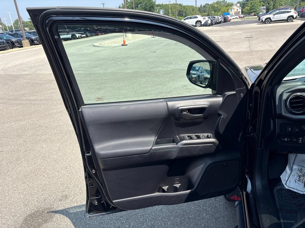 Used 2020 Toyota Tacoma TRD Pro AWD/4WD image 18