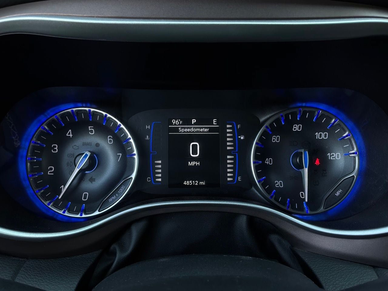 Used 2023 Chrysler Voyager LX FWD image 43