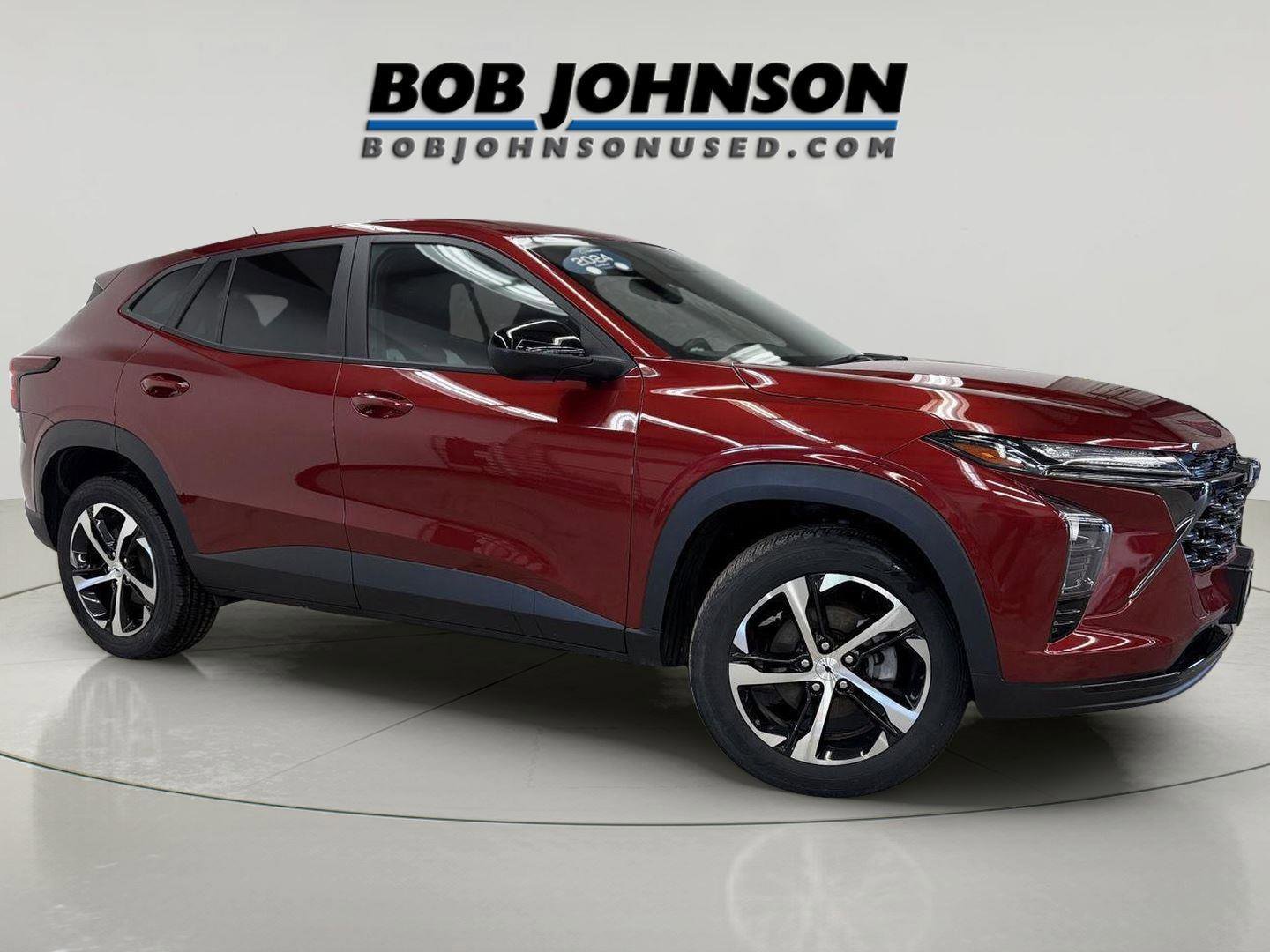 Certified 2024 Chevrolet Trax RS w/ Driver Confidence Package image 1