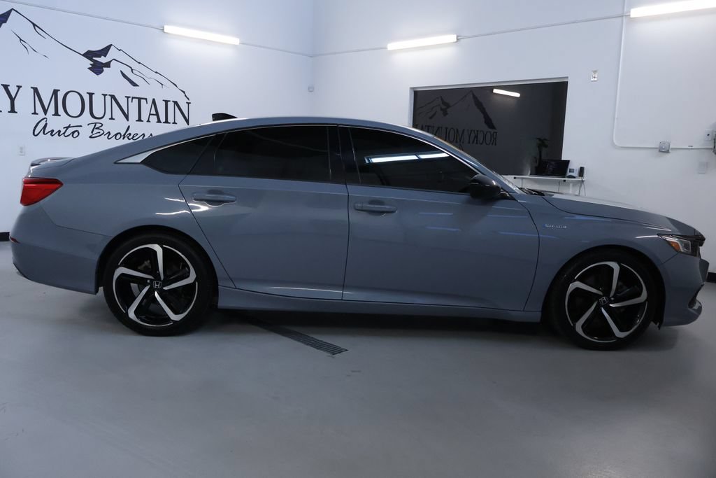 Used 2022 Honda Accord Sport image 8