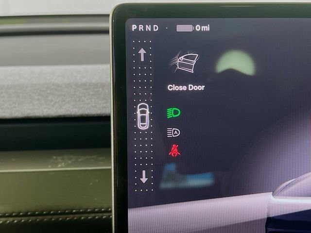 Used 2026 Tesla Model Y Long Range image 22