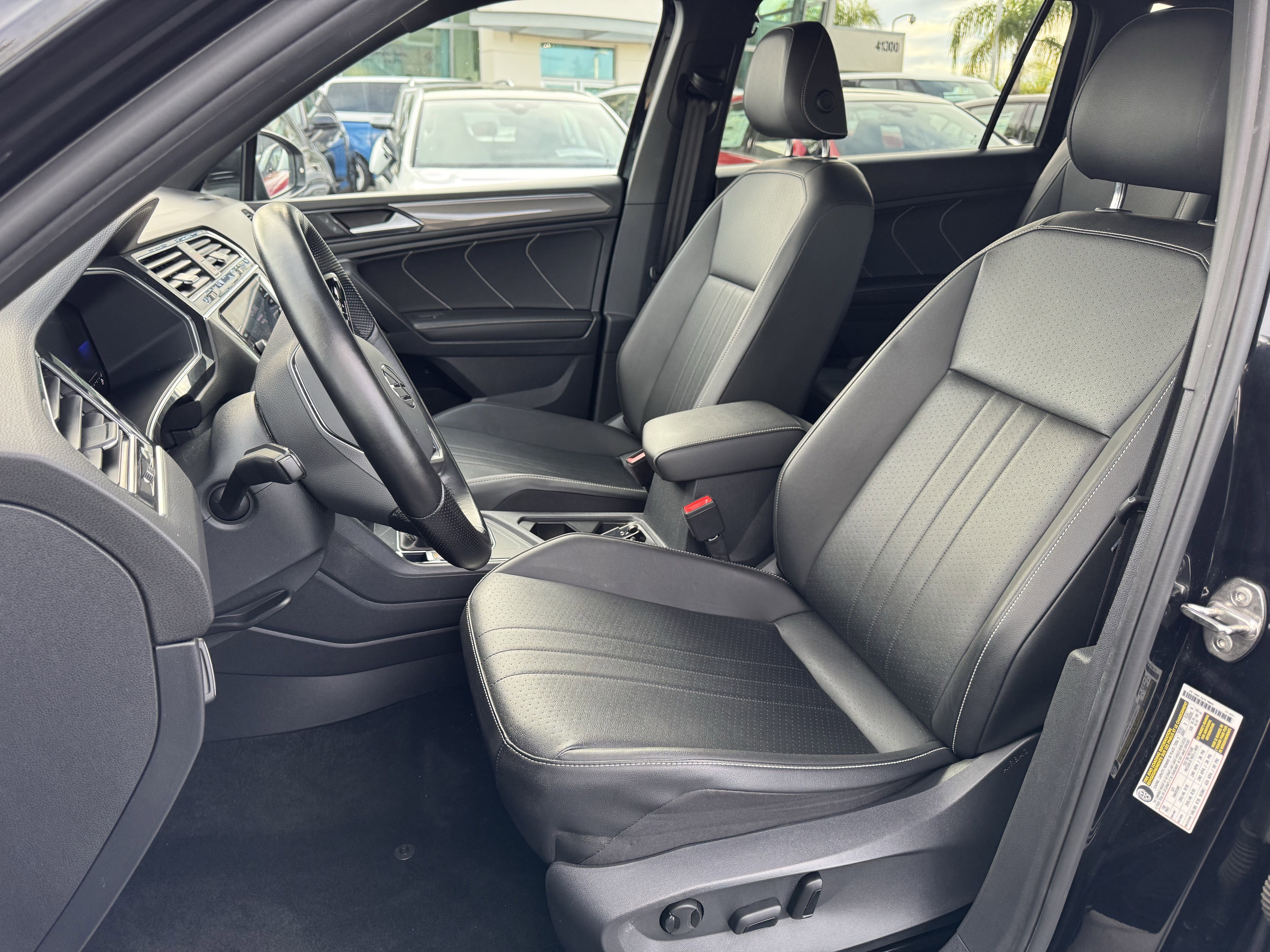 Certified 2023 Volkswagen Tiguan SE R-Line image 16