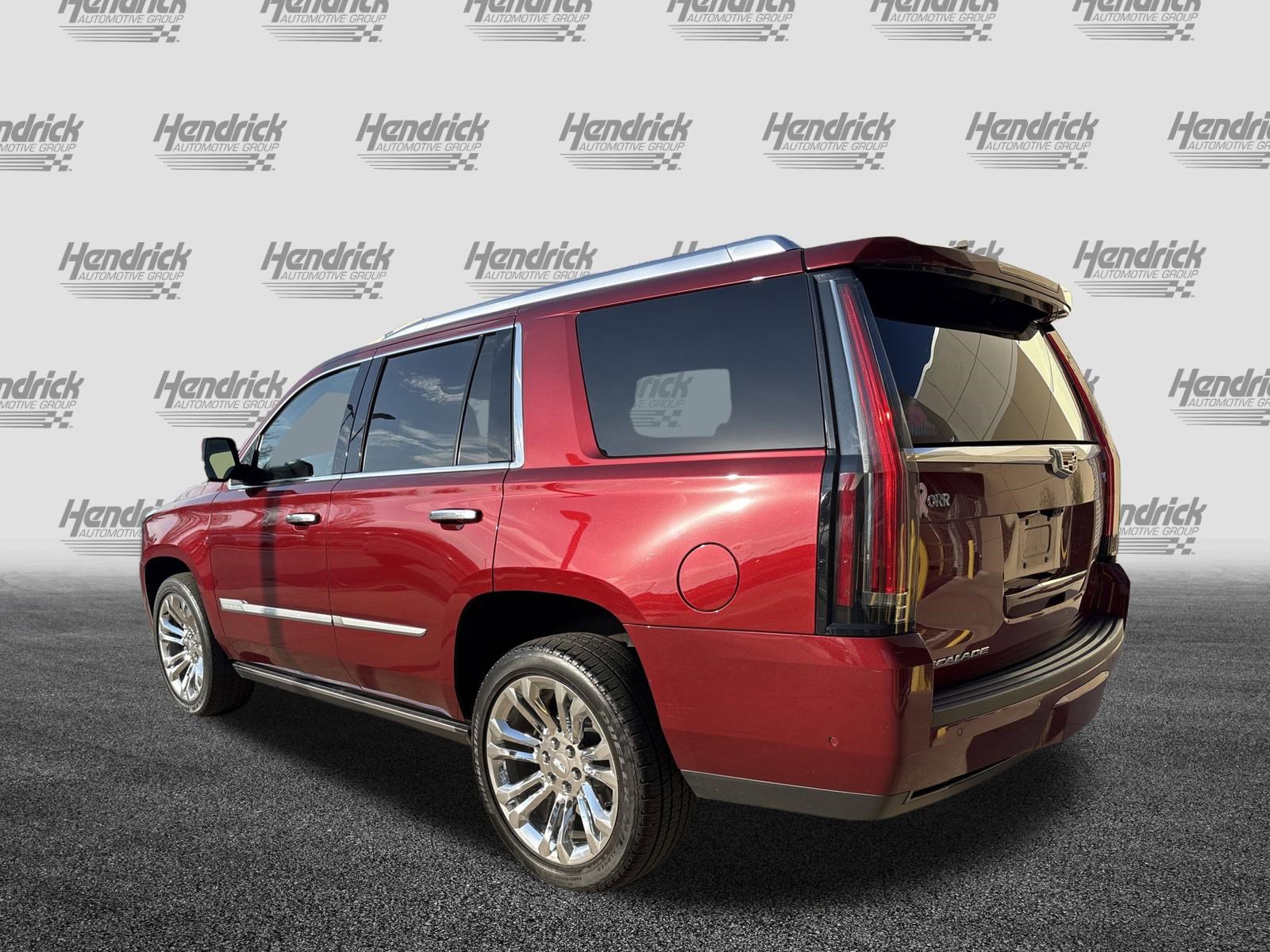 Used 2020 Cadillac Escalade Premium Luxury w/ LPO, Radiant Package image 8