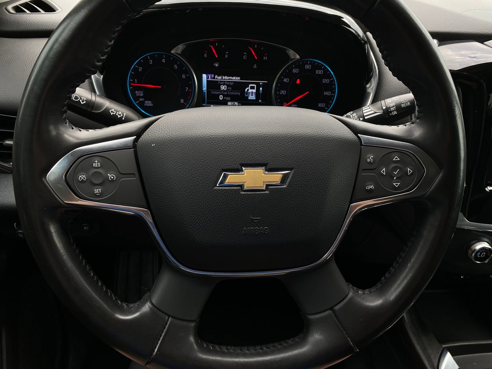 Used 2019 Chevrolet Traverse LT FWD image 19