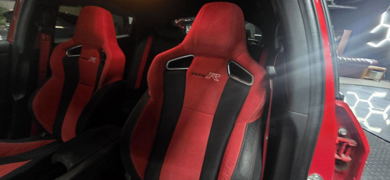 Used 2019 Honda Civic Type R image 15