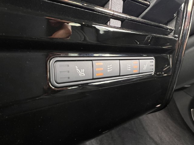 Used 2023 Land Rover Range Rover Sport SE Dynamic AWD/4WD image 21