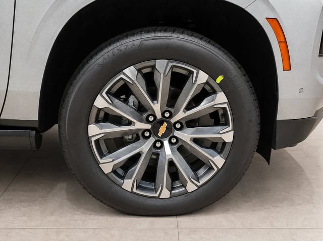 New 2026 Chevrolet Suburban High Country AWD/4WD image 17
