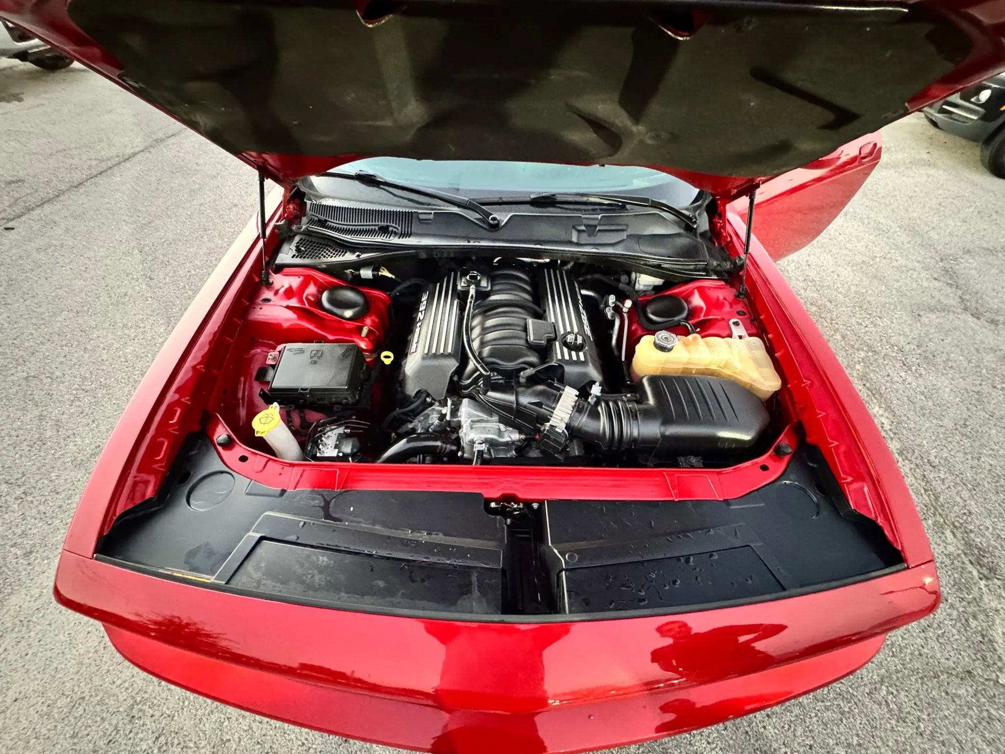 Used 2015 Dodge Challenger SRT w/ Technology Group image 35