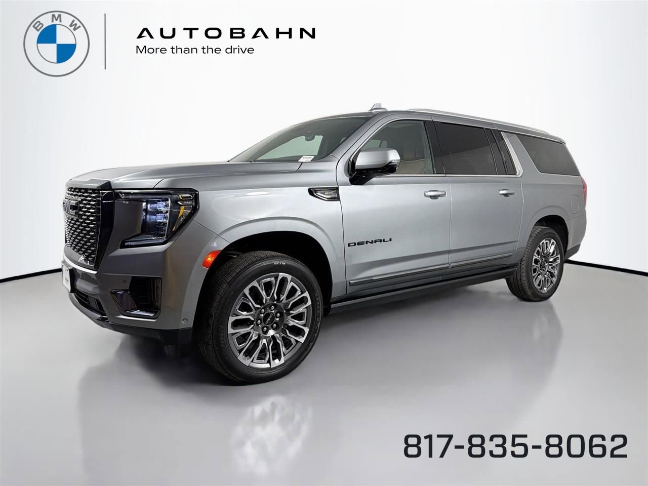Used 2023 GMC Yukon XL Denali Ultimate image 1